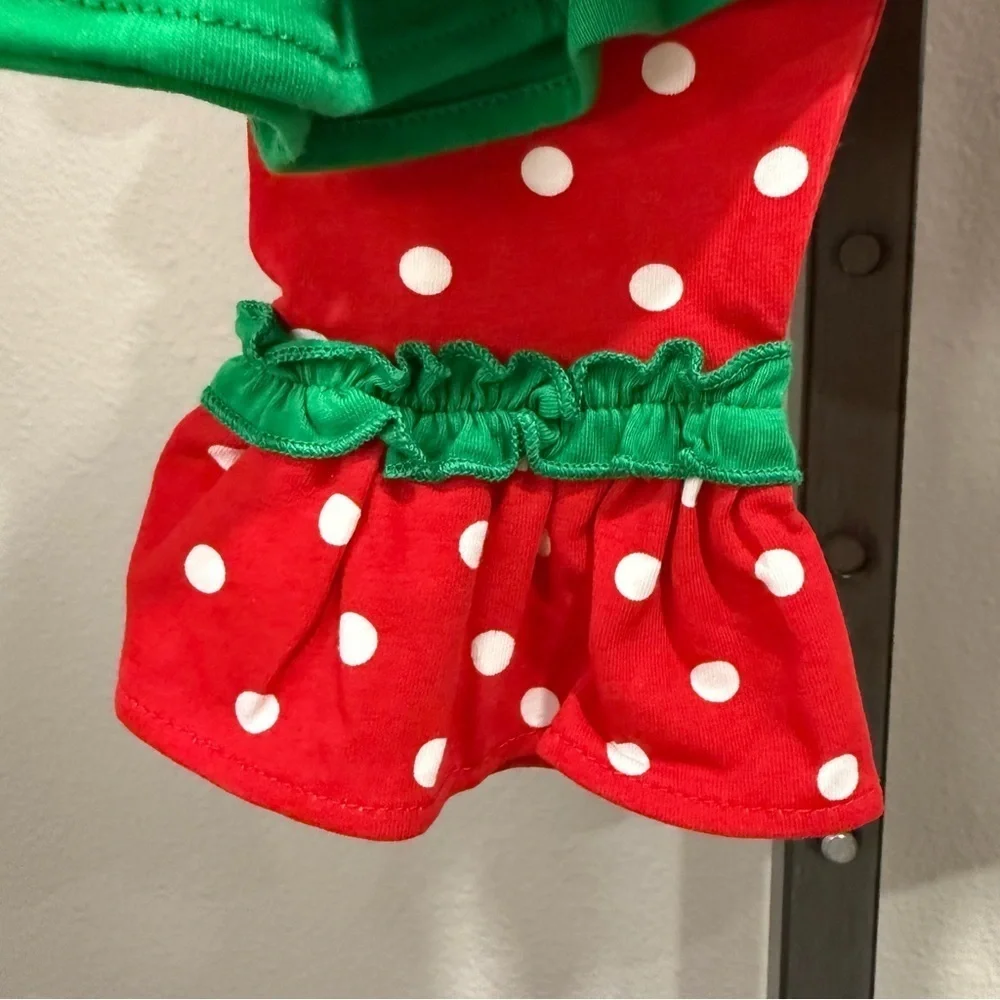 Rare Editions Santa ruffles and polka dot two piece set size 24 months NWT